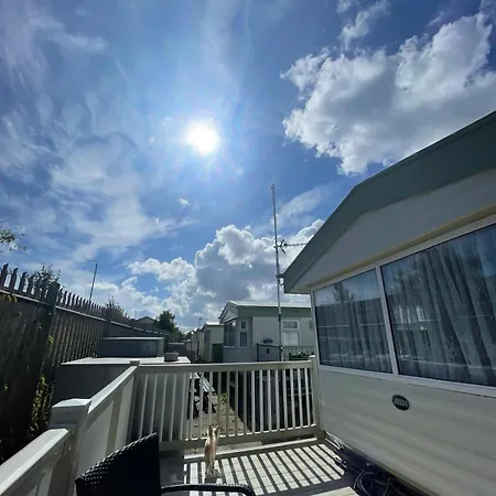 Sealands Park, Sleeps 6, Wifi, Heating, Veranda,Beach Access Ingoldmells Exterior photo